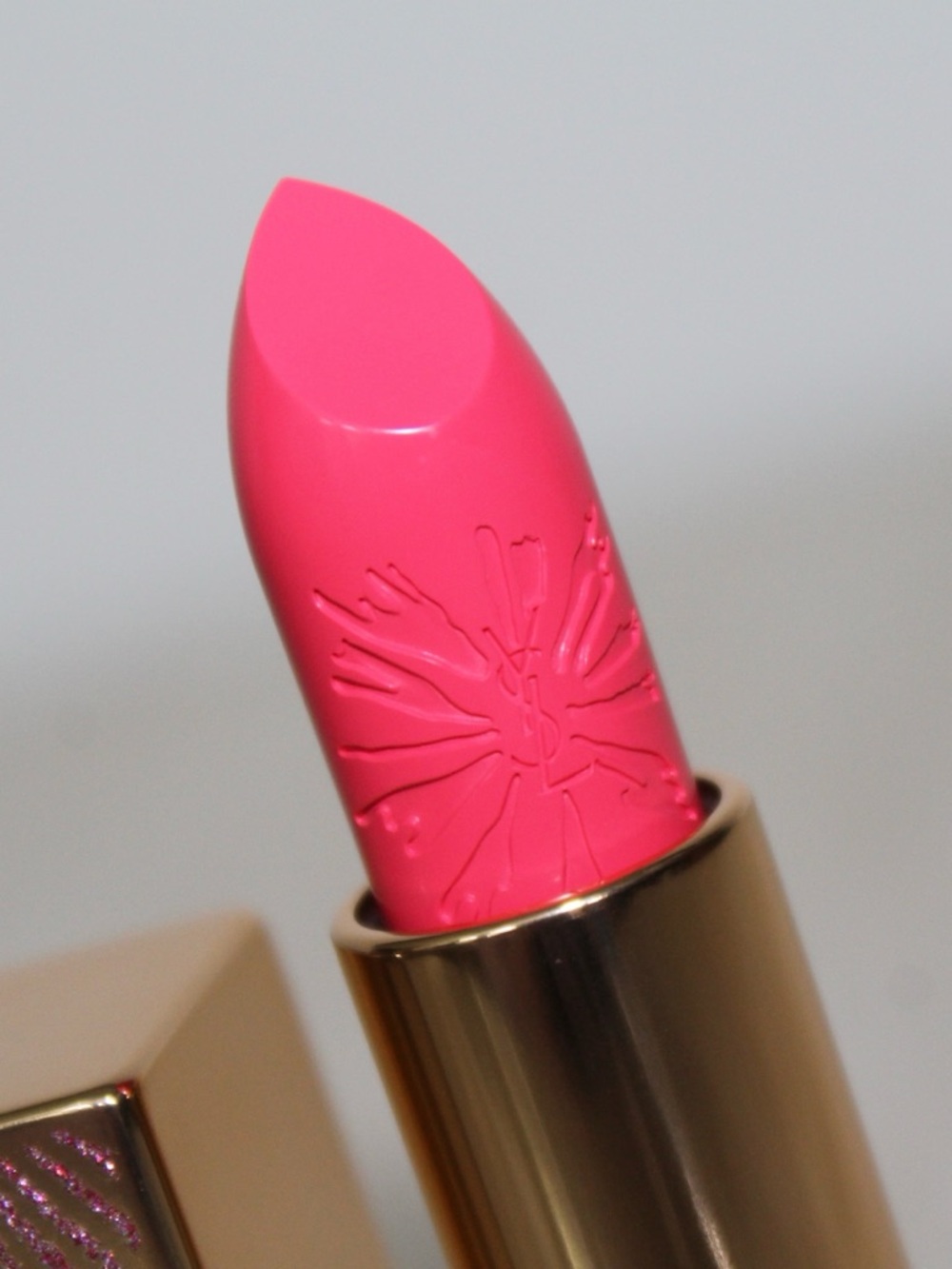 YSL 52 ‘Rouge Rose’ Rouge Pur Couture Dazzling Lights Edition Lipstick (NWOB) - Picture 8 of 16